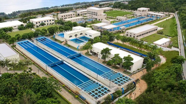 开云棋牌注册就送环保：守卫碧水，做美丽中国行动者1.jpg